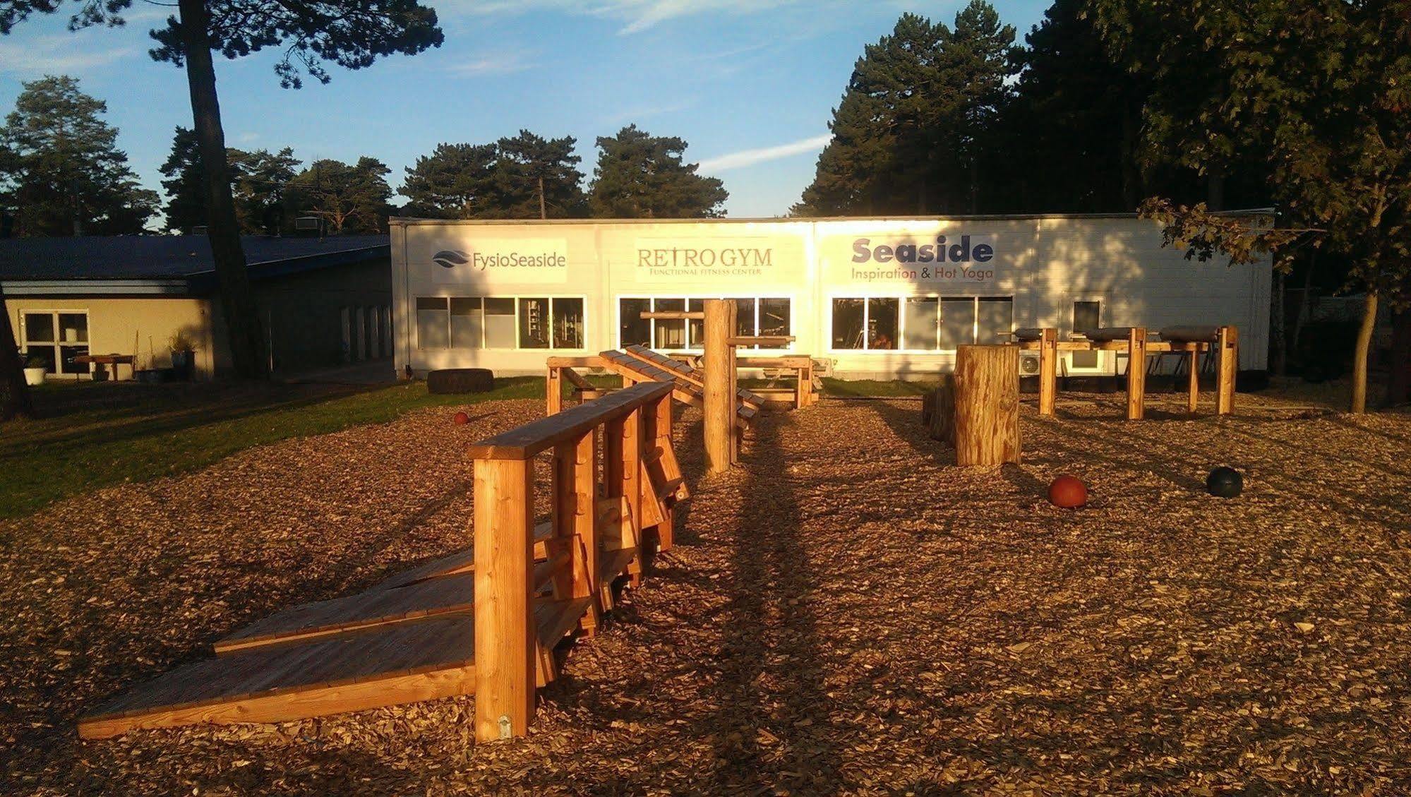 Hotel Ahus Seaside Exterior foto
